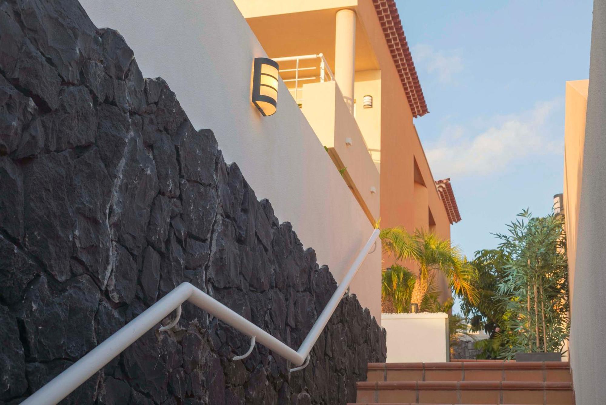 My Island Escape - Sea Views - Private Pool, Sauna Puerto de Santiago  Extérieur photo
